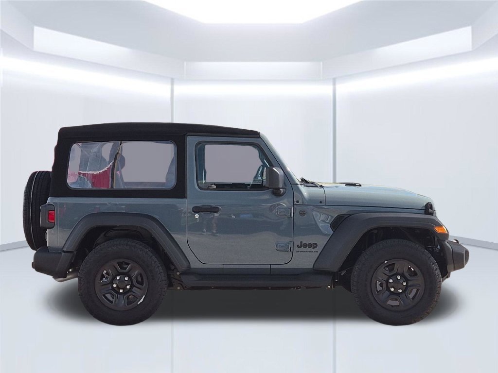Used 2024 Gray Jeep Sport image 7