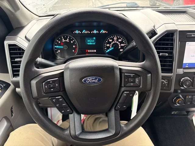 Certified Used 2020 Blue Jeans Metallic Ford XLT image 20
