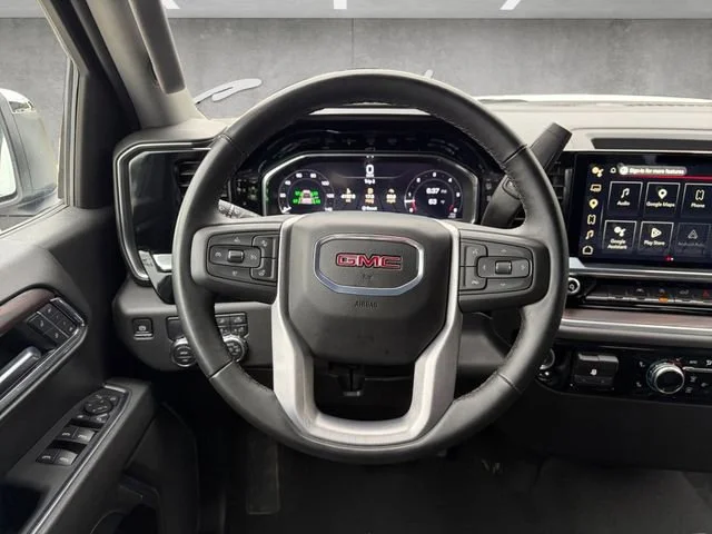 Used 2025 Summit White GMC SLT image 21