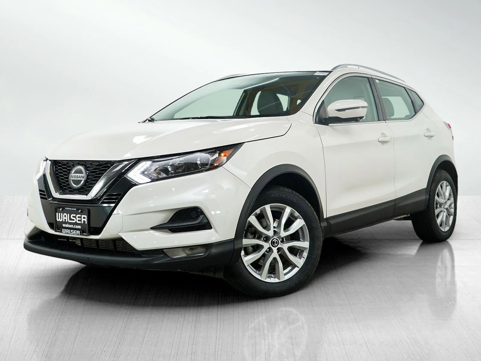 2020 Nissan Rogue Sport SV AWD's photo