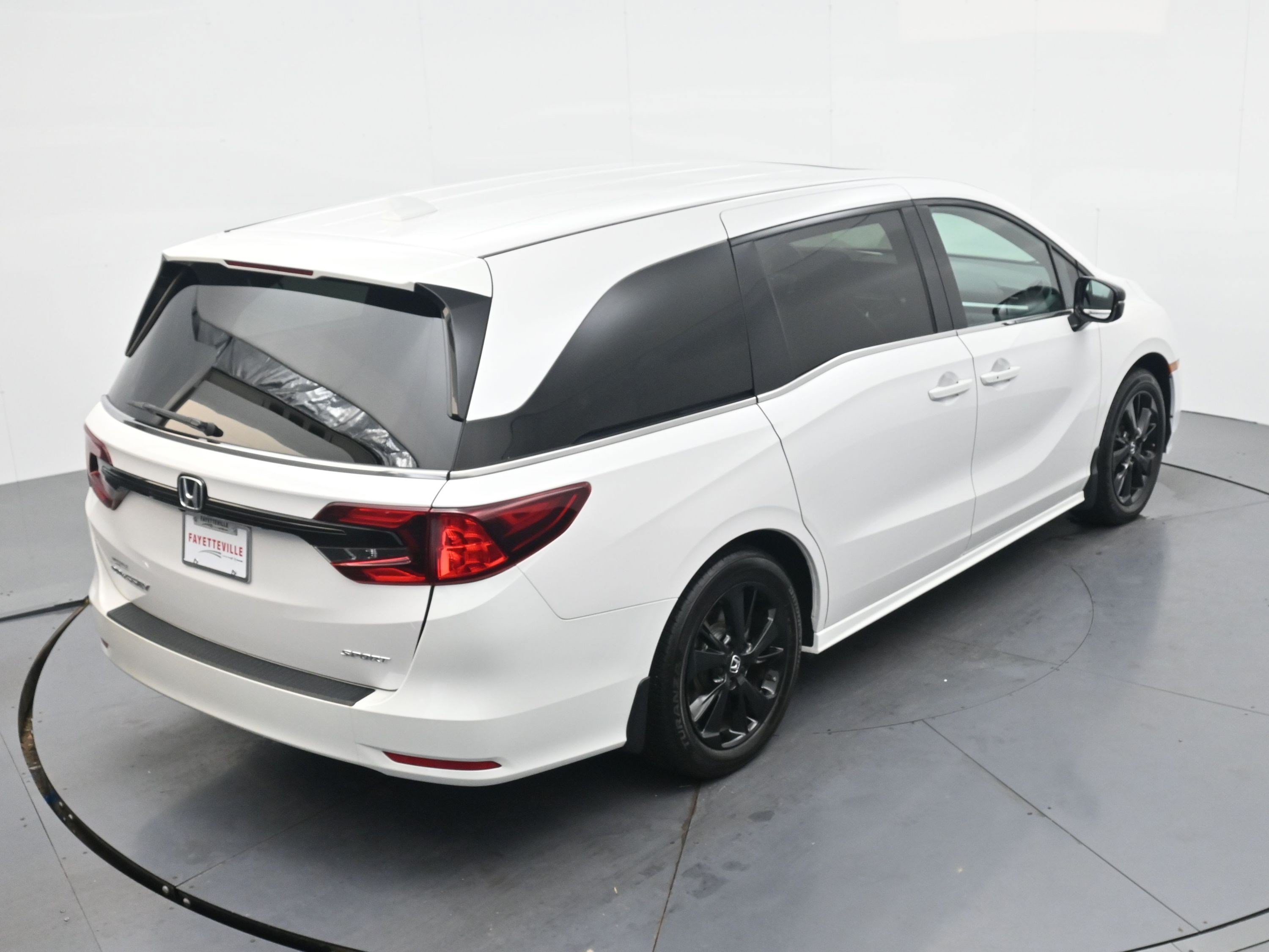 Used 2024 White Honda Sport image 21
