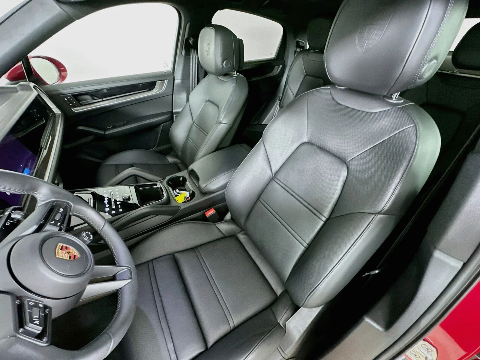 Used 2026  Porsche  image 33