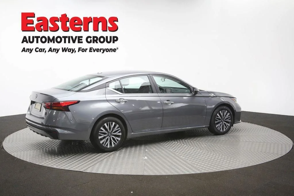 Used 2025 Gray Nissan 2.5 SV image 44