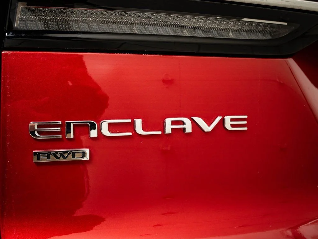 Used 2025 Cherry Red Tintcoat Buick Avenir image 20