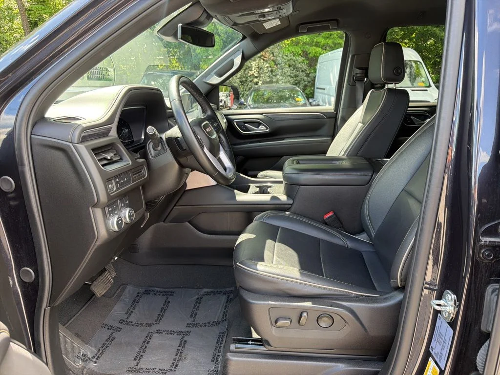 Used 2024 Silver GMC SLT image 19