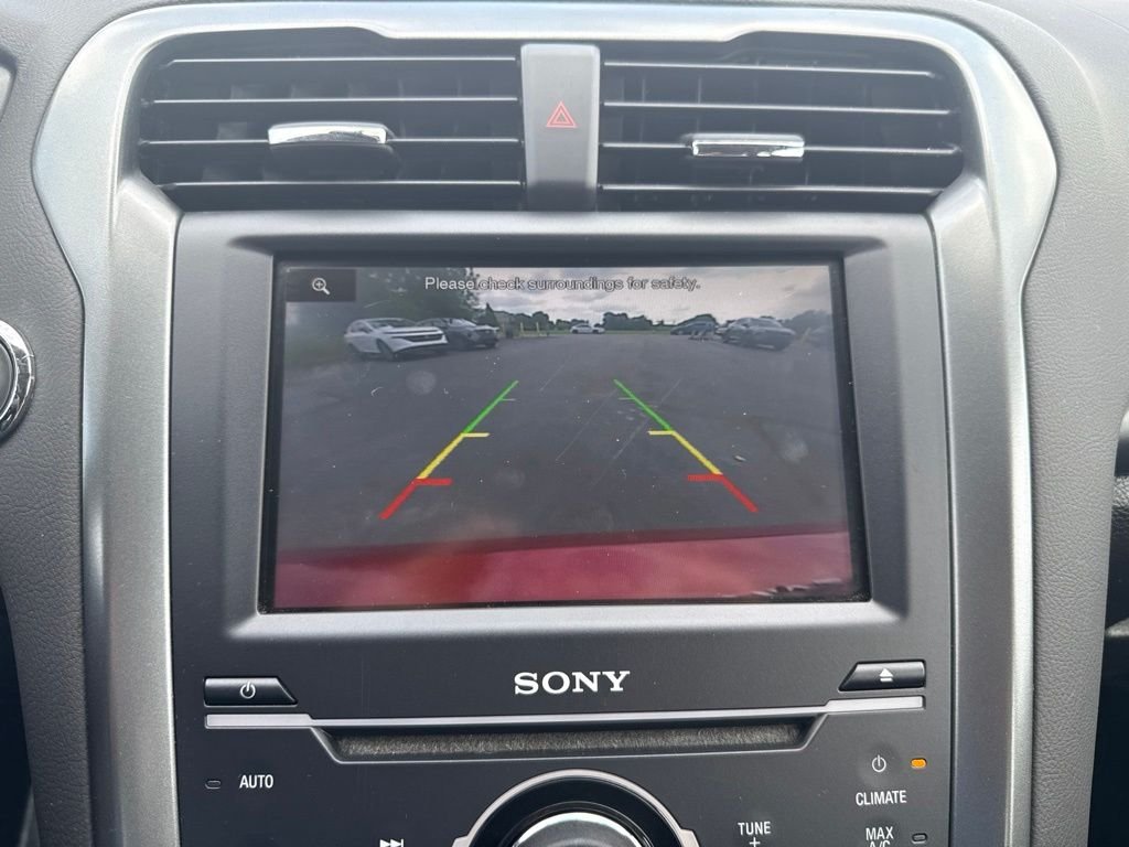 Used 2014 Red Ford Titanium image 24
