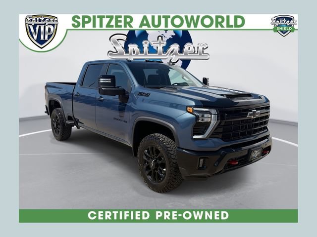 2025 Chevrolet Silverado HD LT 4WD Crew Cab Standard Box's photo