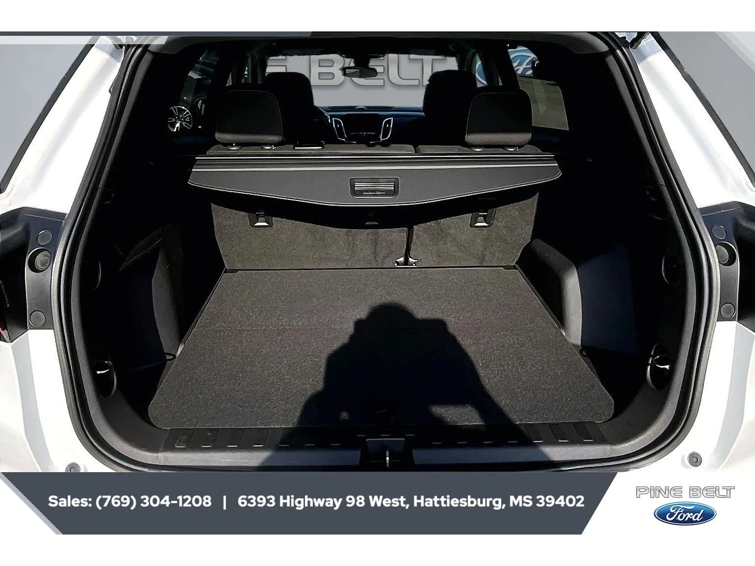 Used 2022 Summit White Chevrolet LT image 21