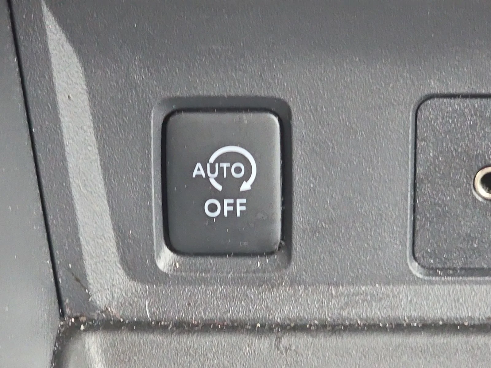 Used 2025 Gray Nissan S image 30