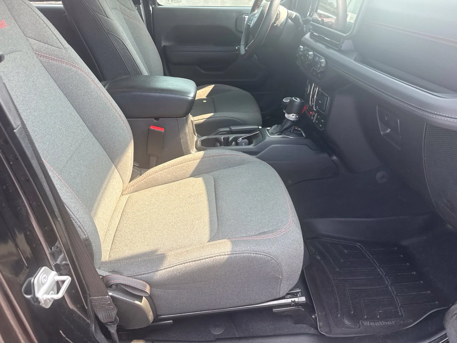 Used 2024 Black Jeep Rubicon image 25