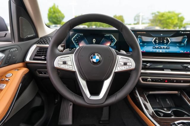 Certified Used 2027 Tanzanite Blue II Metallic BMW xDrive40i image 16