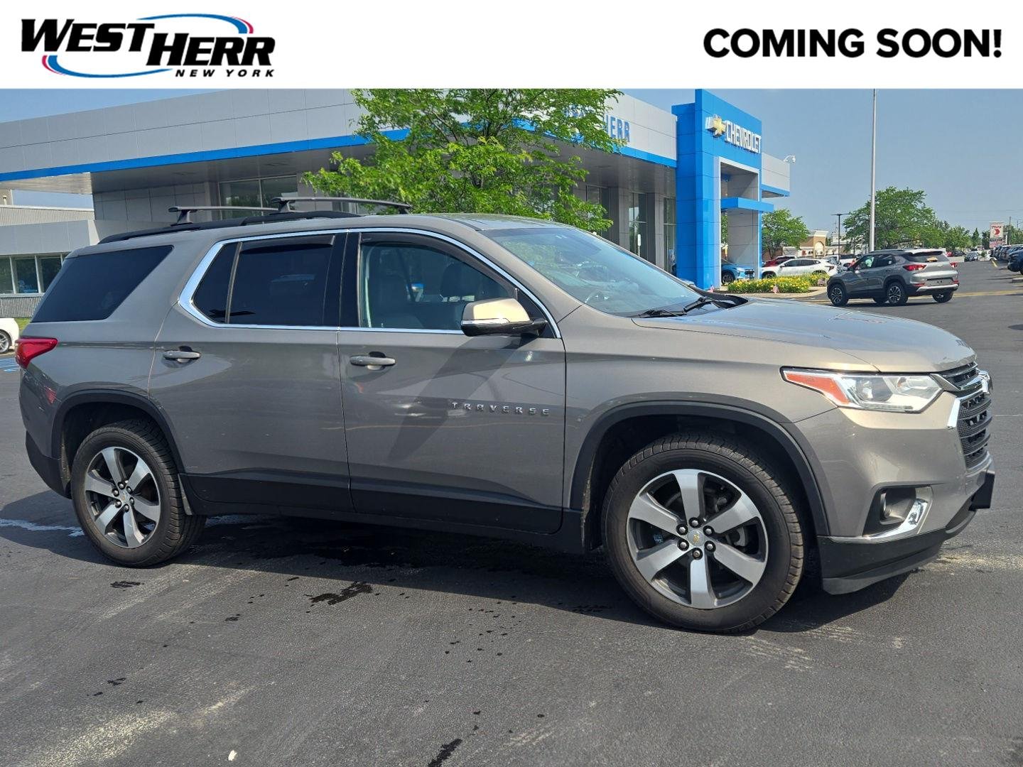 Used 2019 Pepperdust Metallic Chevrolet LT Leather image 1