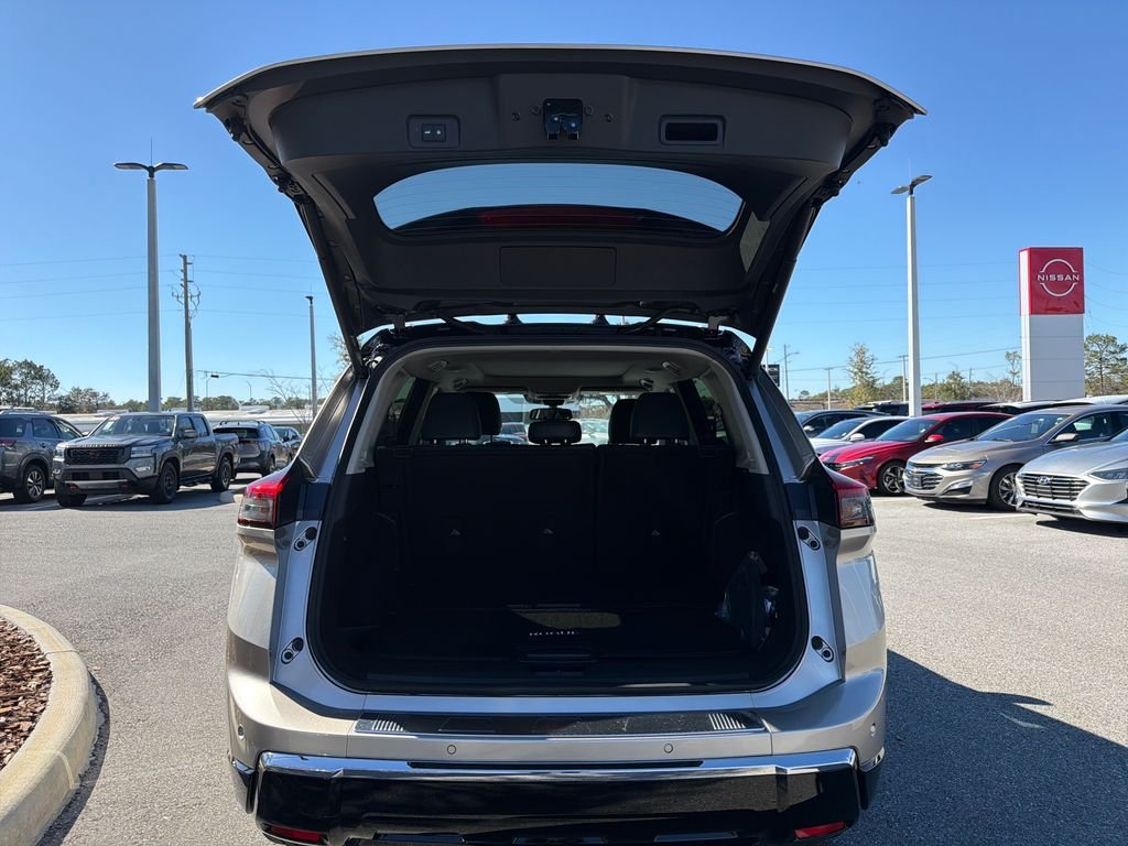 New 2026 Nissan Rogue Platinum 4D Sport Utility