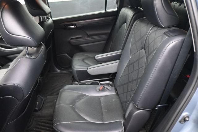 Used 2021 Blue Toyota Platinum image 19