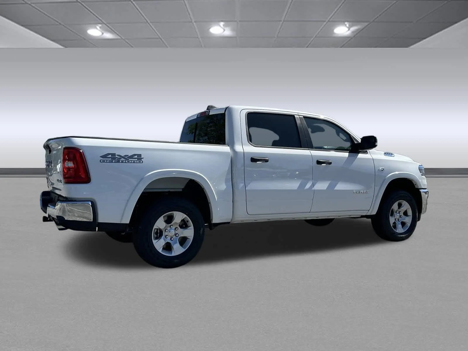 New 2026 Bright White Clear-Coat Exterior Paint RAM Big Horn image 5