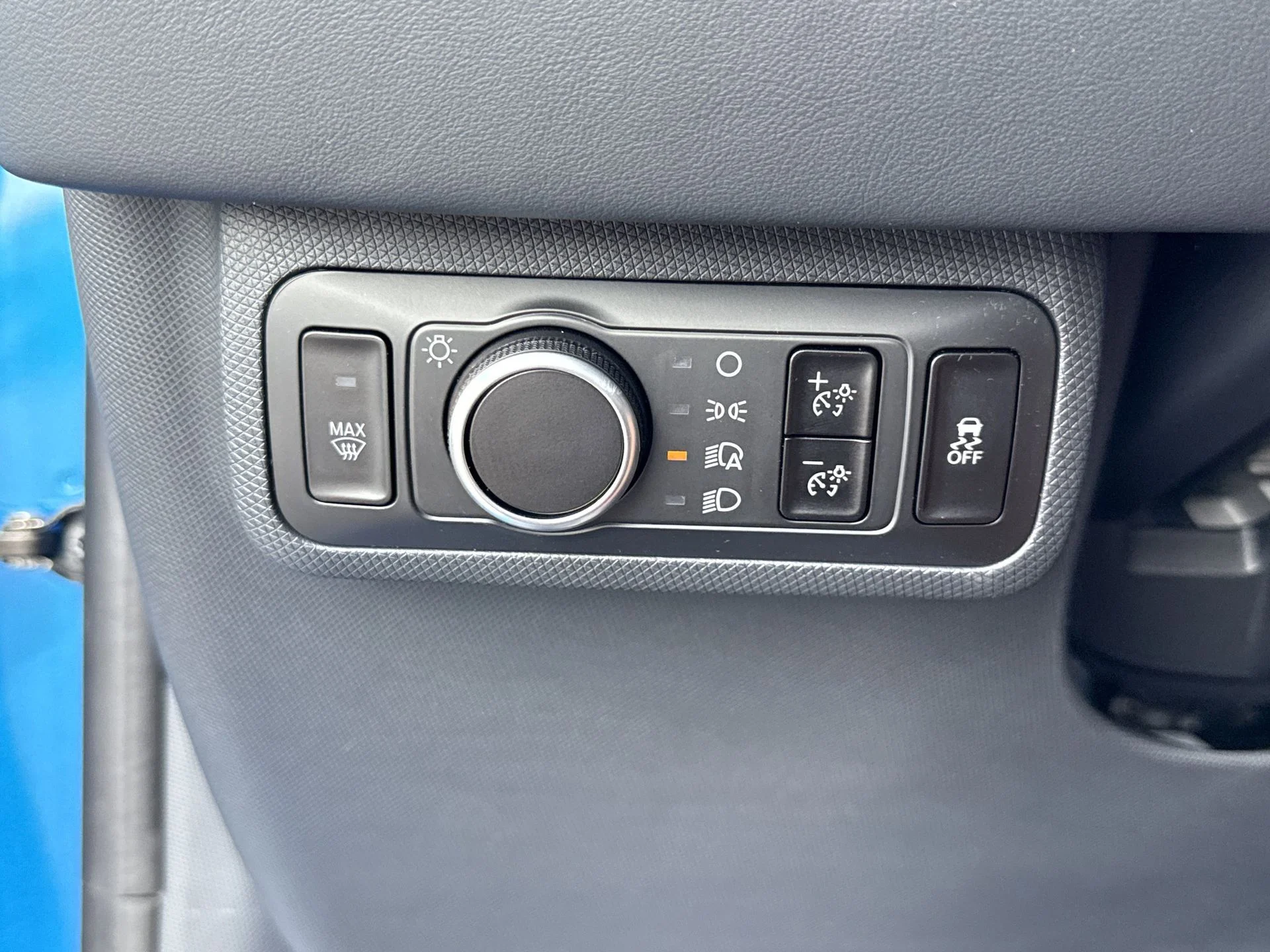 2025 Ford Mustang Mach-E Premium - Photo 16