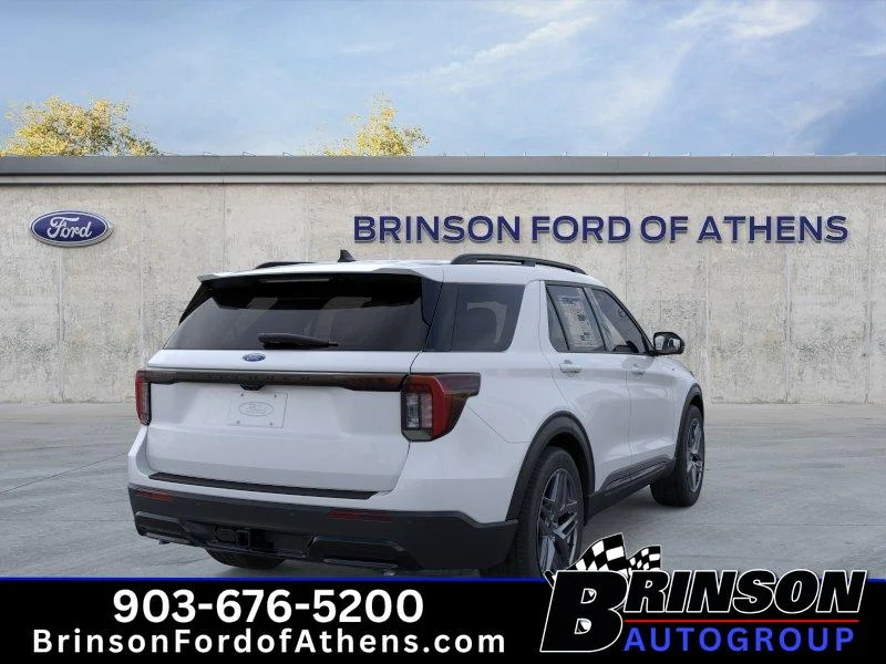New 2026 Space White Metallic Ford ST-Line image 8