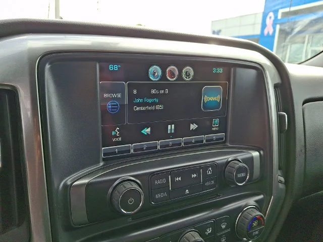 Used 2014 Silver Chevrolet LT image 17