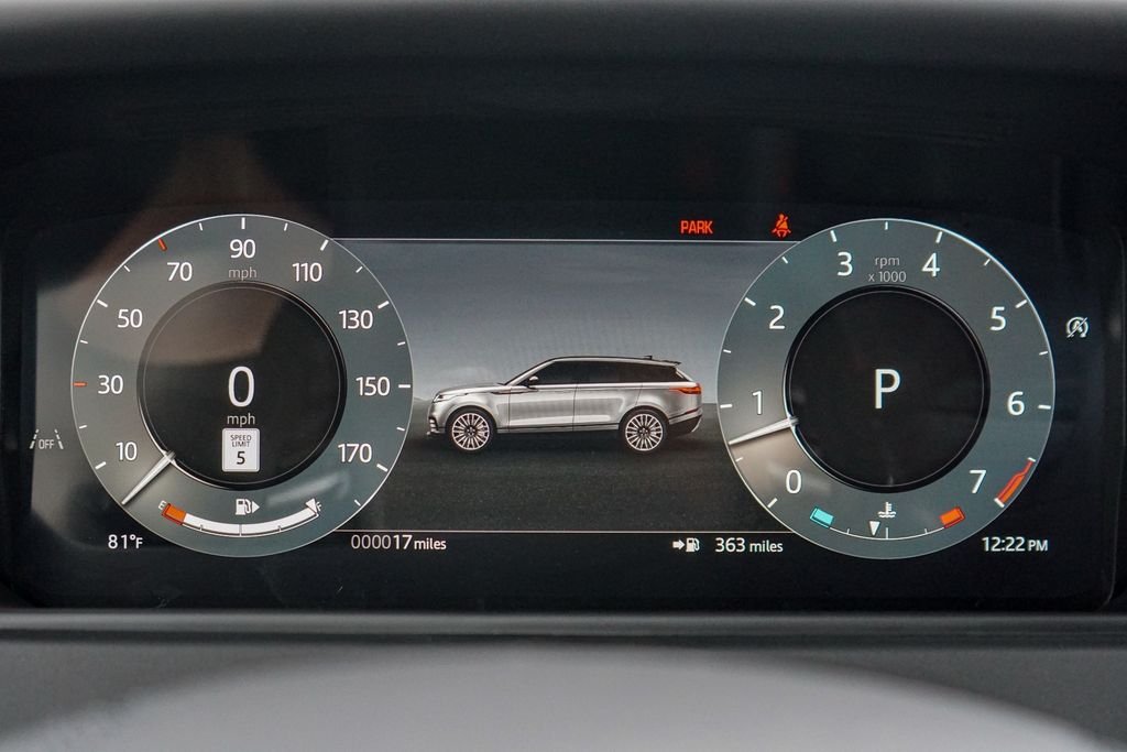 New 2026 Ostuni Pearl White Land Rover Dynamic SE image 22