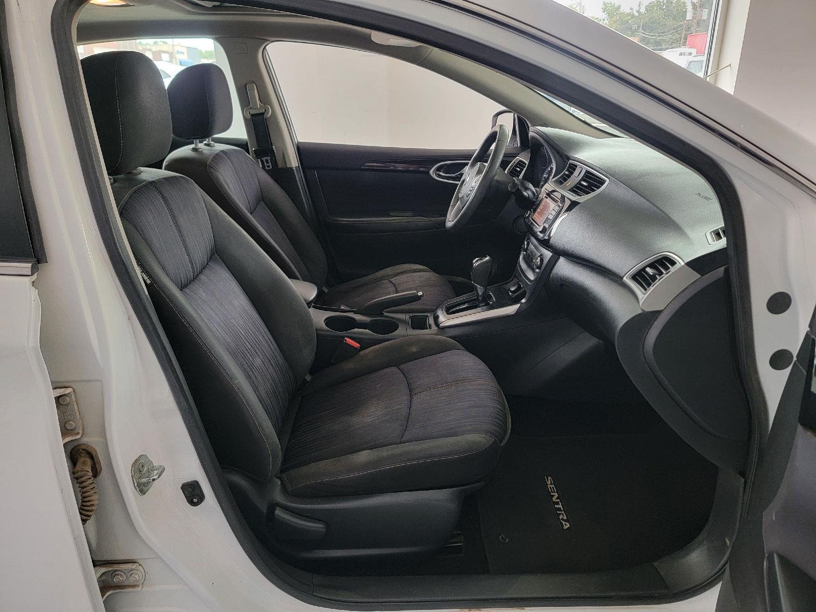 Used 2017 Aspen White Nissan SV image 24