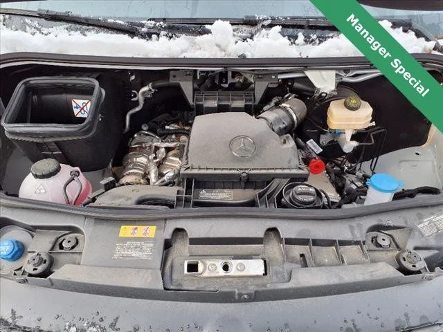 Used 2023 White Mercedes-Benz Cab Chassis 144 WB image 33