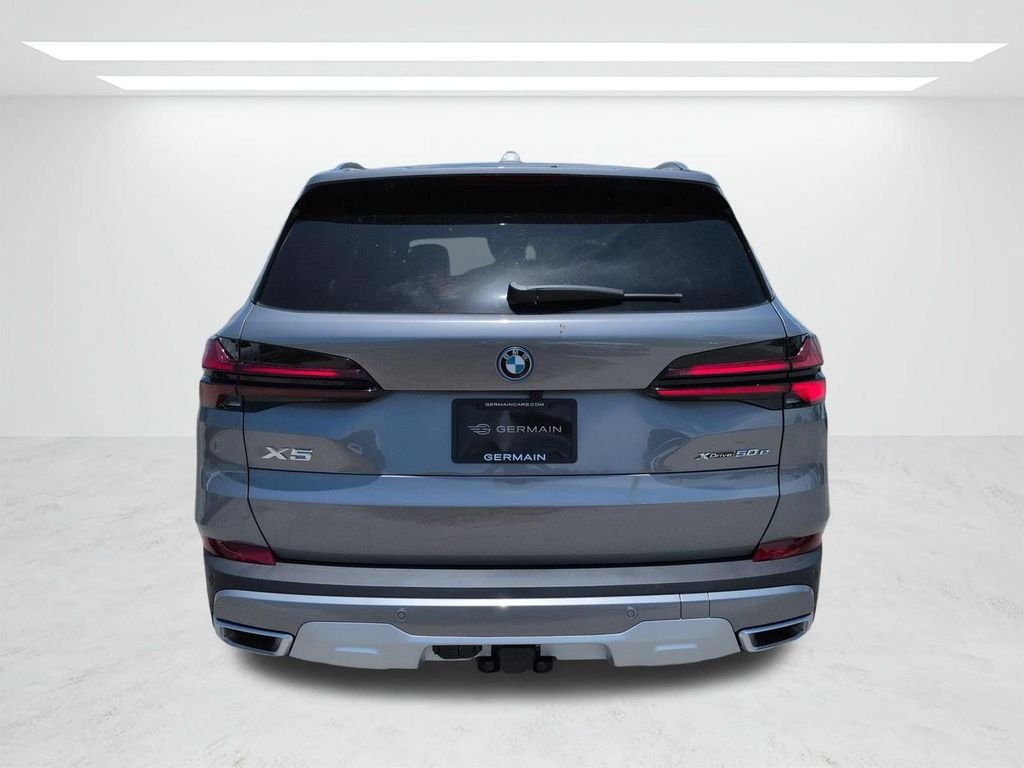 New 2026 Gray Metallic BMW xDrive50e image 5