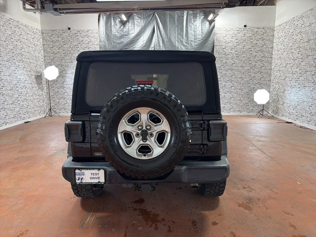 Used 2021 Black Jeep Unlimited Sport image 6