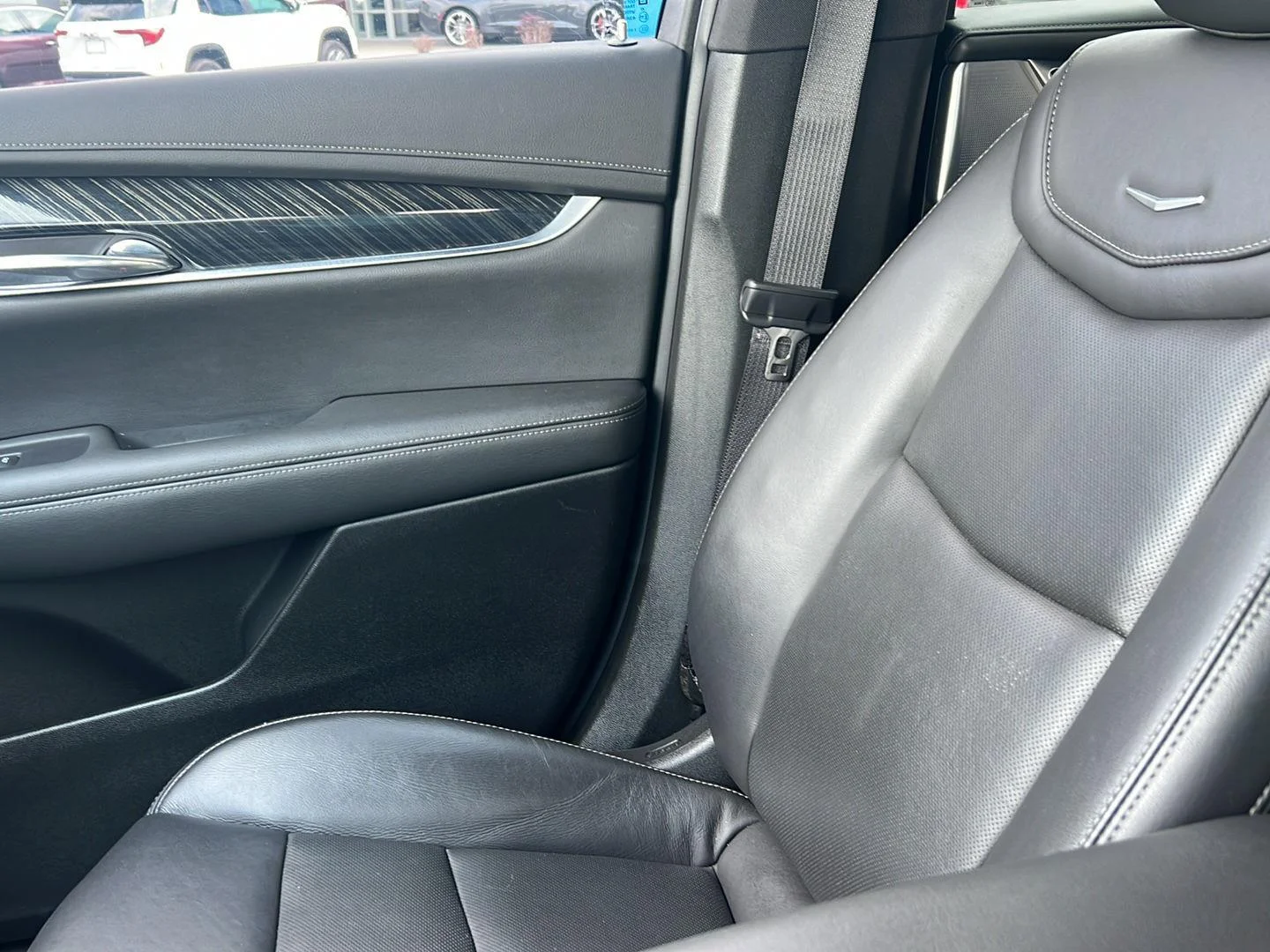 2024 Cadillac XT6 Premium Luxury - Photo 27