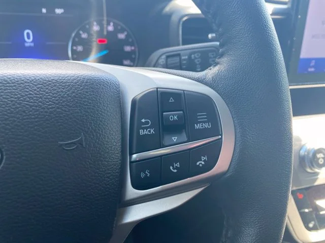 Used 2023 Gray Ford XLT image 19