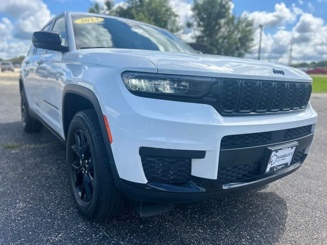 Pre-Owned 2024 Jeep Grand Cherokee L Altitude X 4D Sport Utility