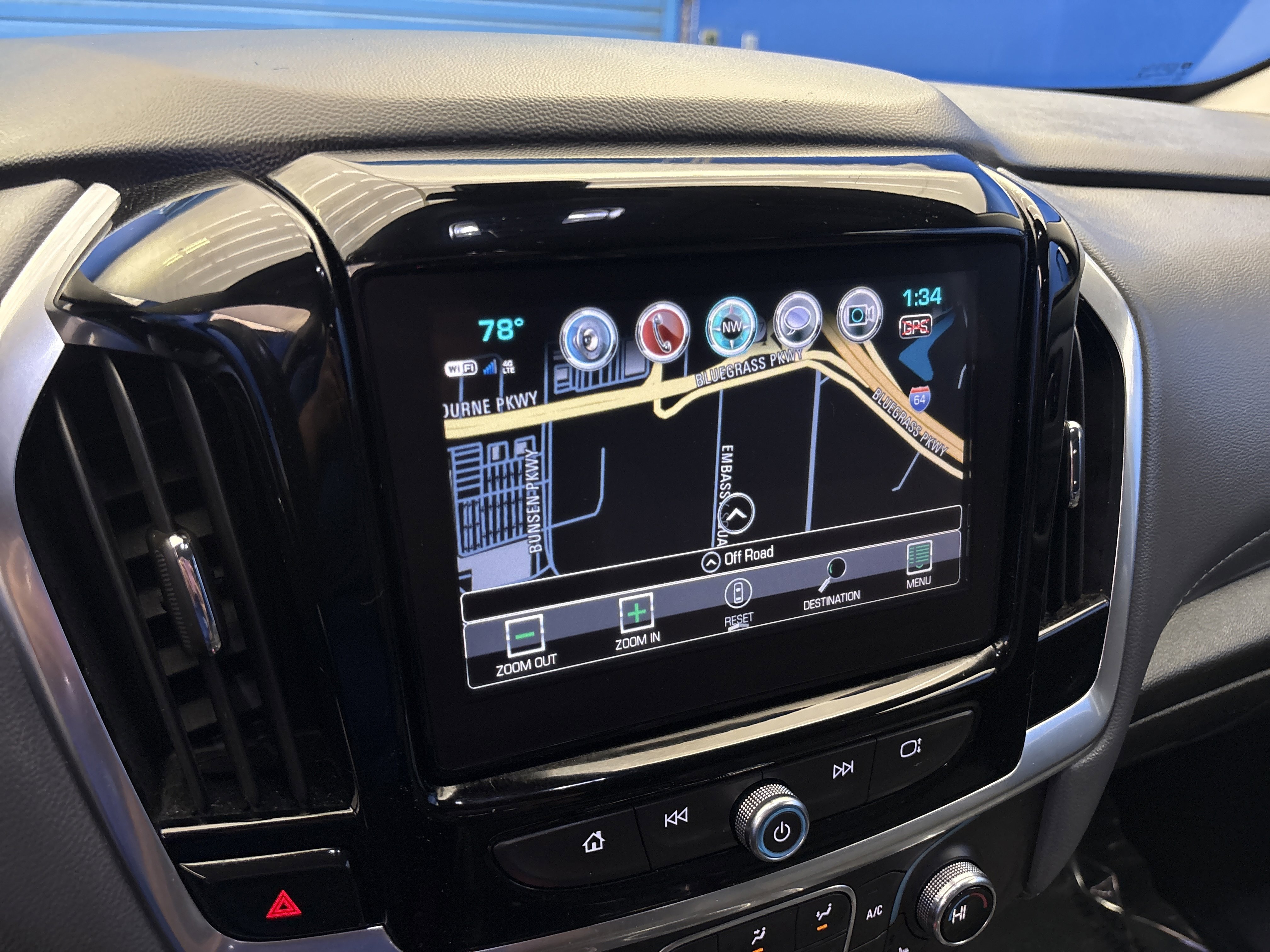 Used 2019 Summit White Chevrolet LT Leather image 19