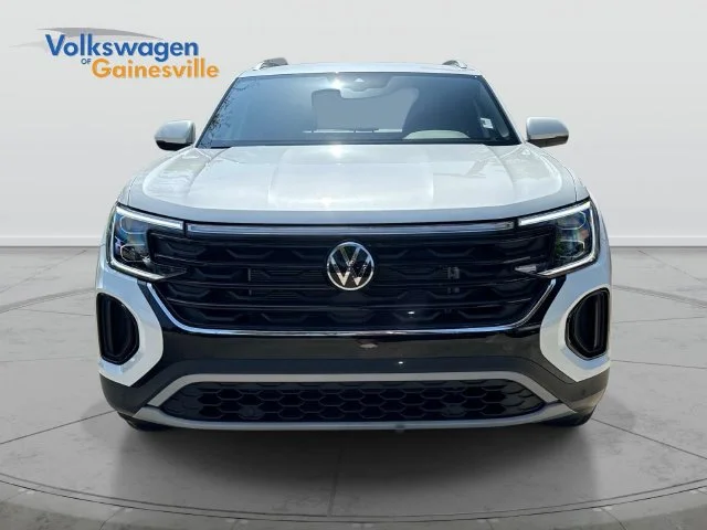 2026 Volkswagen Atlas Cross Sport SE w/Tech - Photo 9