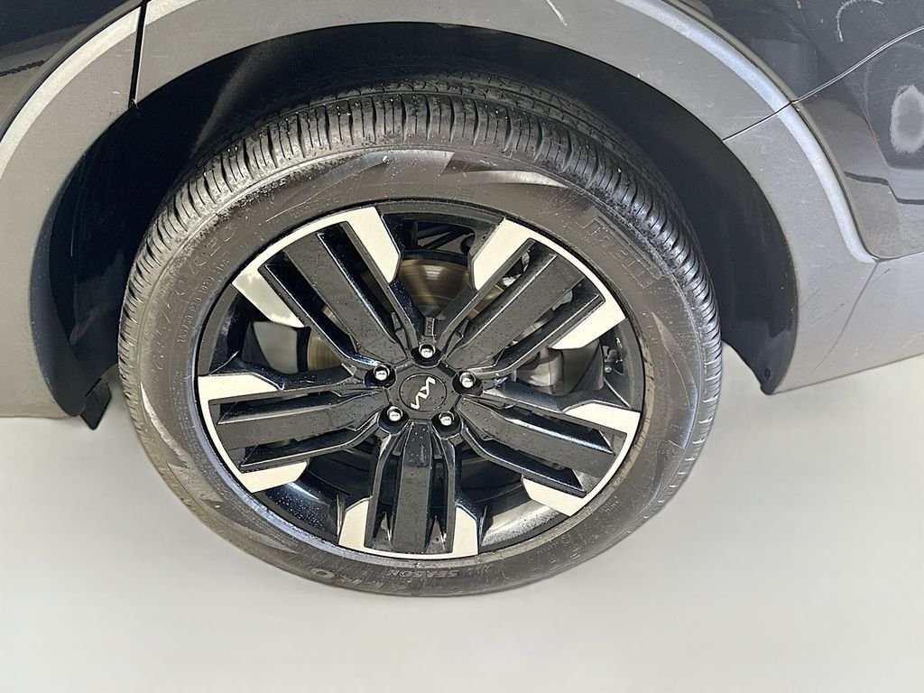 Used 2024 Ebony Black Kia SX image 34