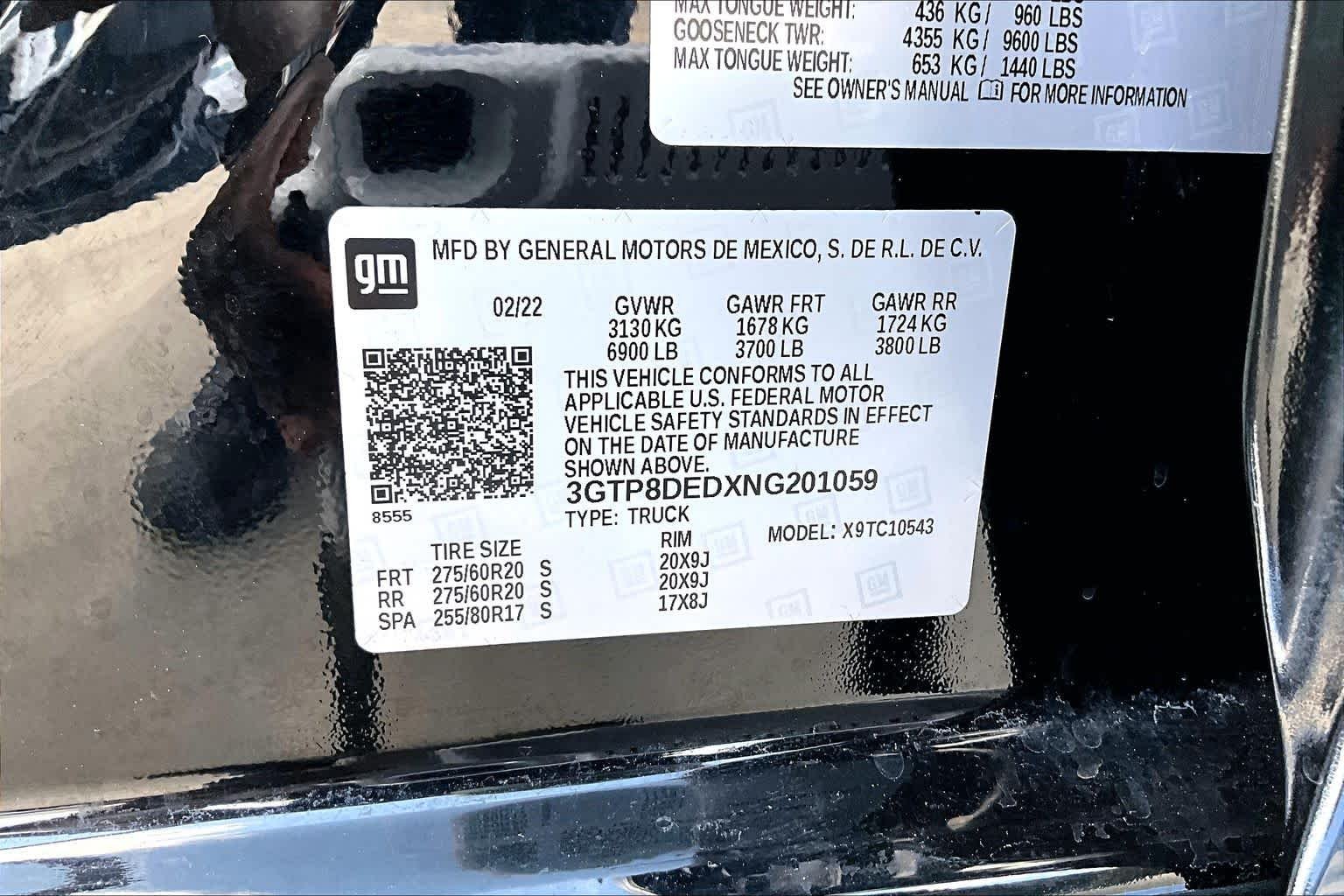 Used 2022 Onyx Black GMC SLT image 37