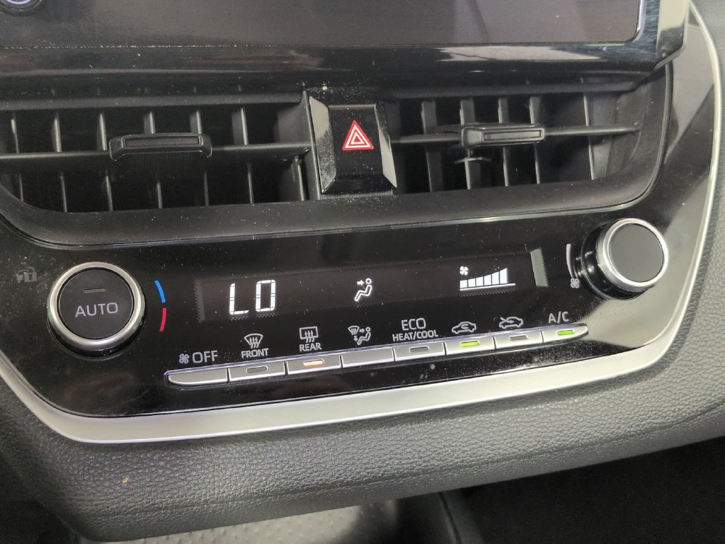 2024 Toyota Corolla LE - Photo 35
