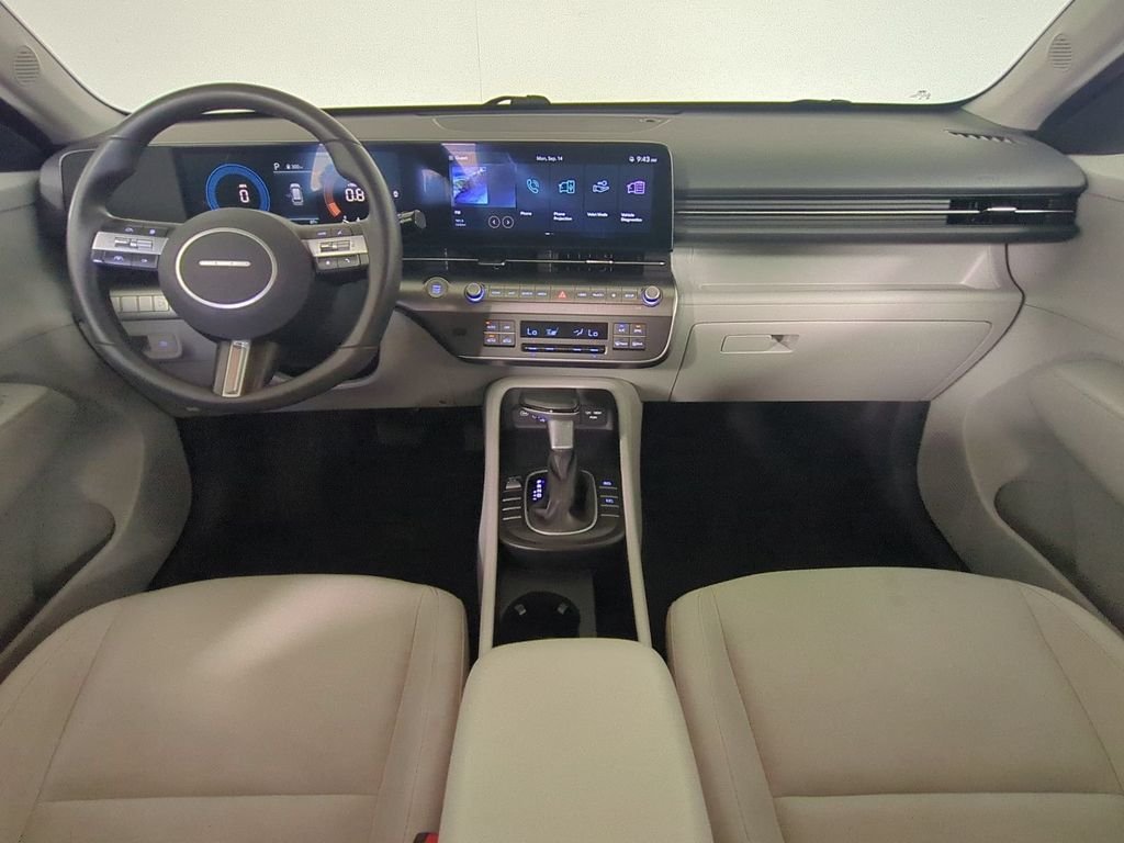 Used 2025 Yellow Hyundai SEL image 19