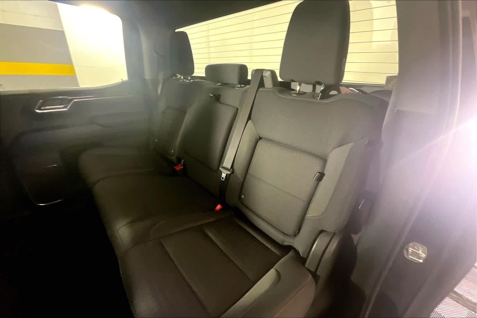 2024 GMC Sierra 1500 Elevation - Photo 19