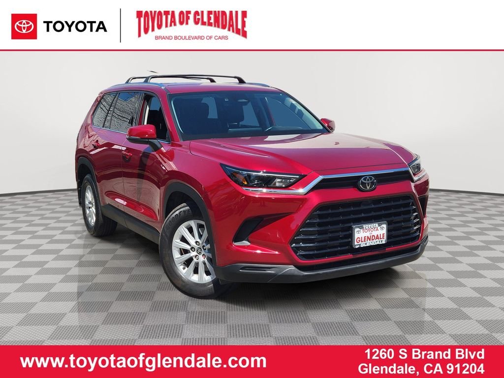 Used 2024 Pearl Toyota XLE image 1
