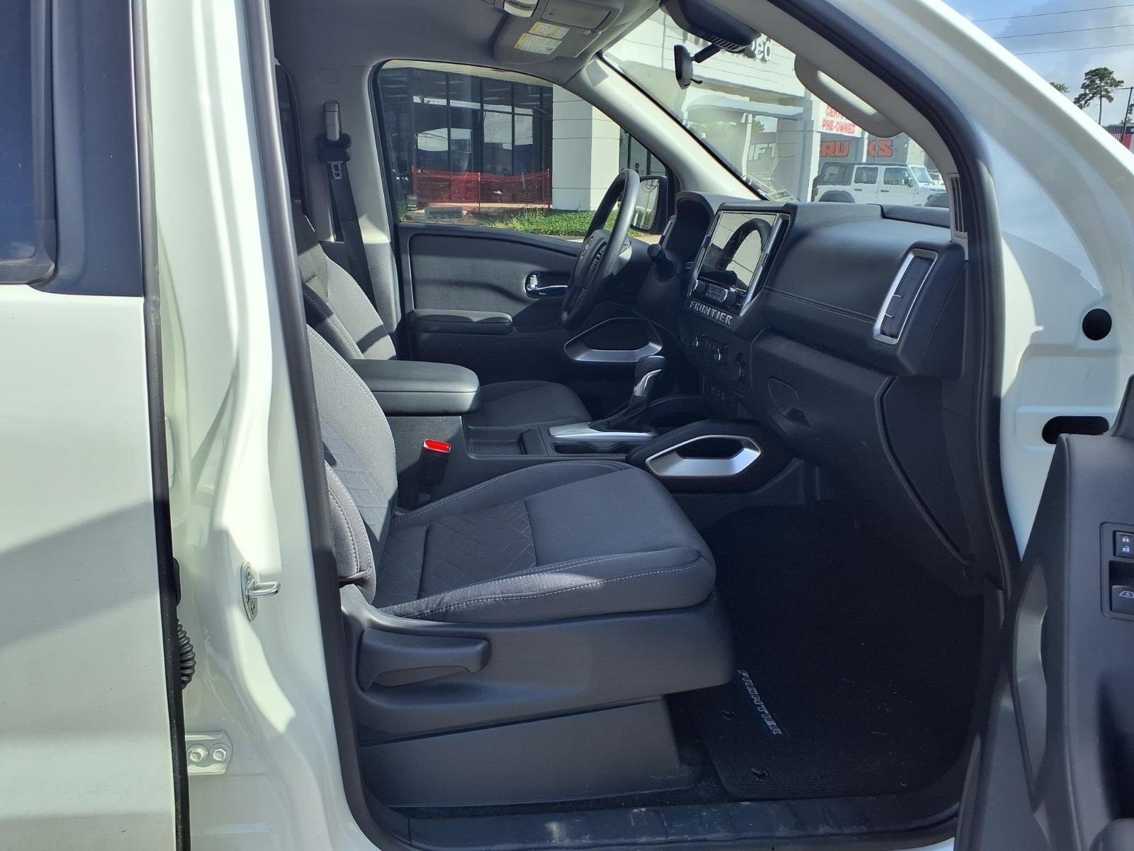 2026 Nissan Frontier PRO-X White at Robbins Nissan