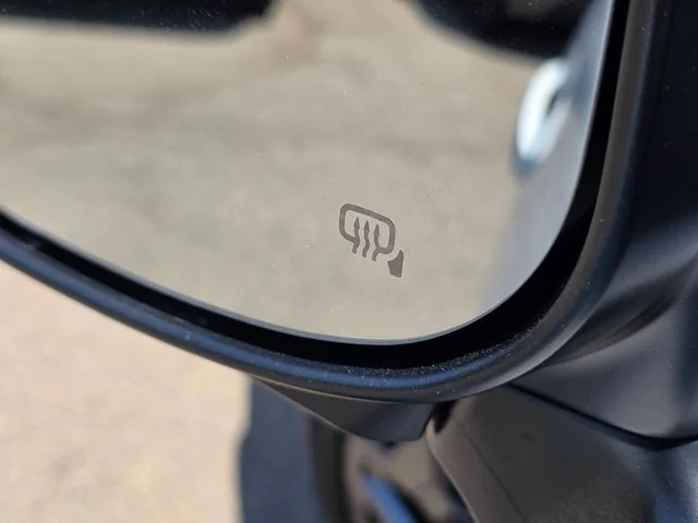 New 2026 CRYSTAL WHITE PEARL Subaru Premium image 21