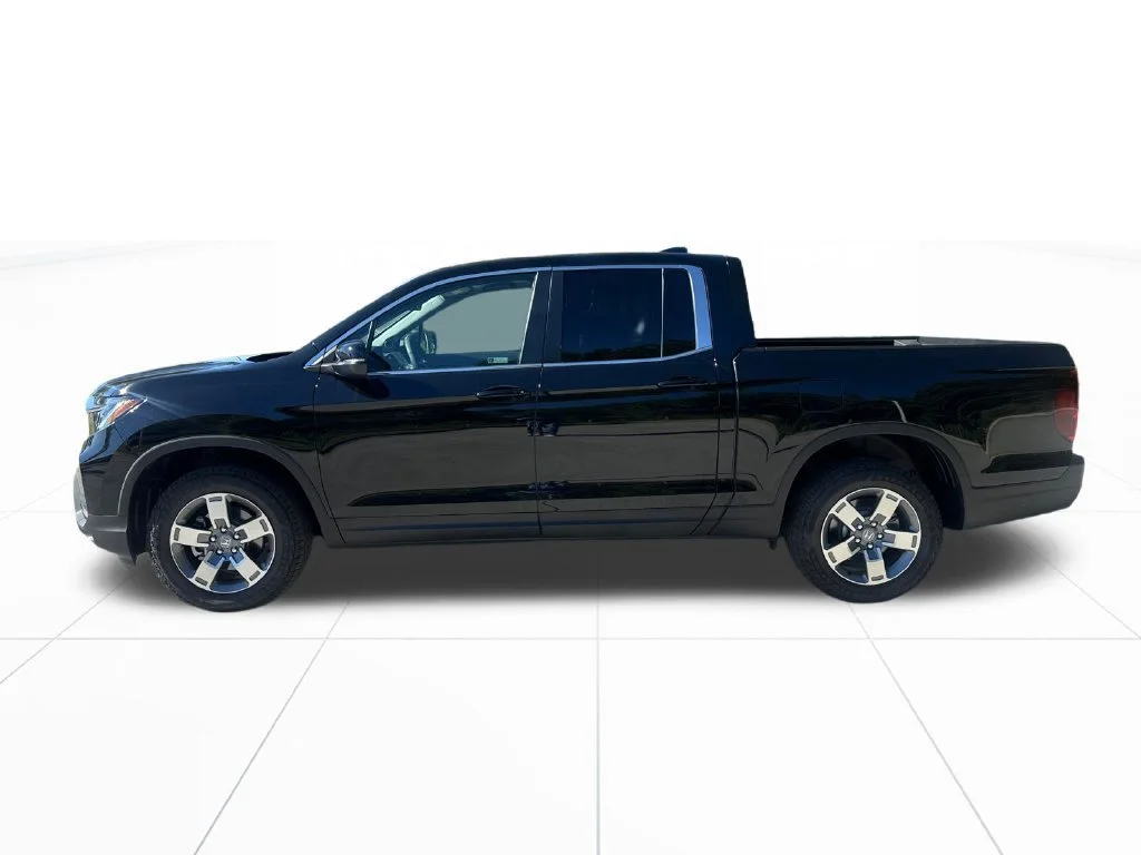 Certified Used 2026 Crystal Black Pearl Honda RTL image 41