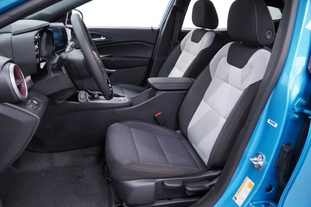 New 2026 Marina Blue Metallic Chevrolet 1RS image 3