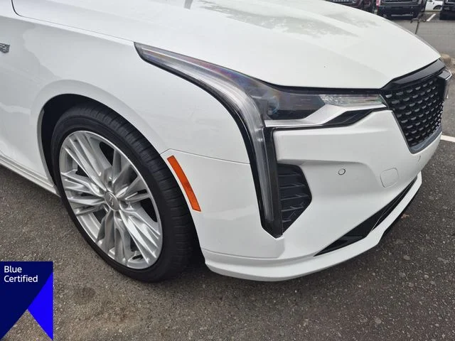 Used 2022 White Cadillac Premium Luxury image 9