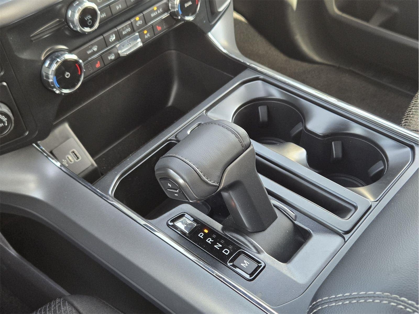 New 2026 Carbonized Gray Metallic Ford XLT image 14