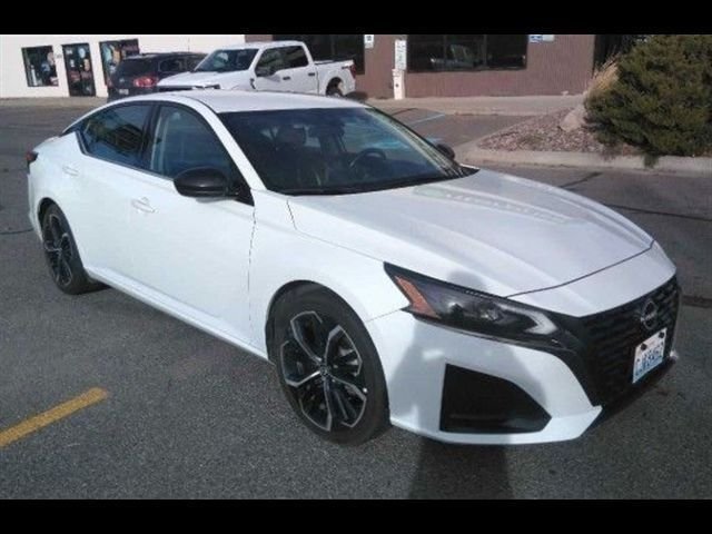 2024 Nissan Altima SR