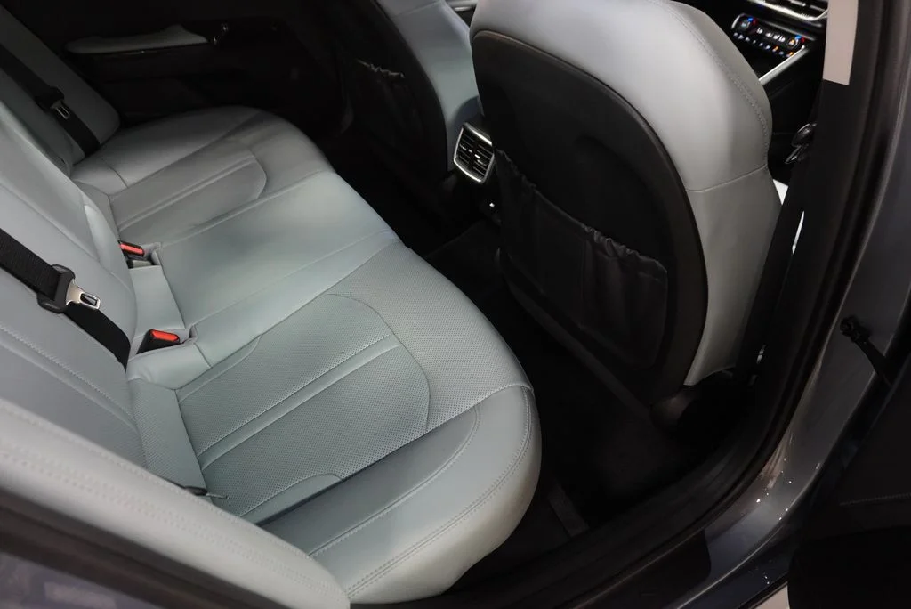 Used 2021 Everlasting Silver Kia EX image 38