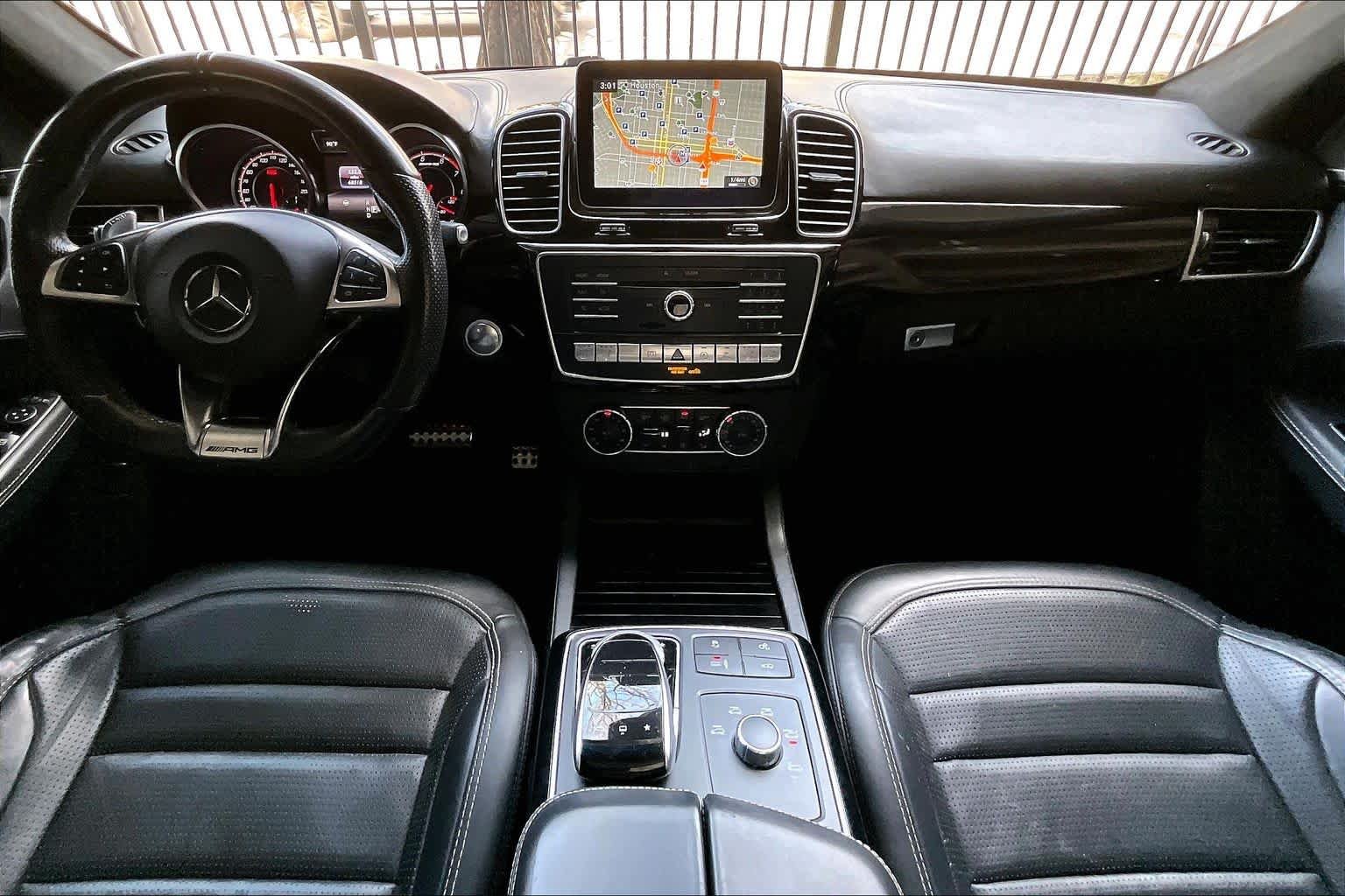 Used 2016 designo Diamond White Metallic Mercedes-Benz AMG® GLE 63 S-Model image 15