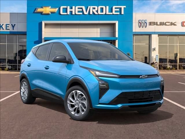 2027 Chevrolet Bolt LT - Photo 7
