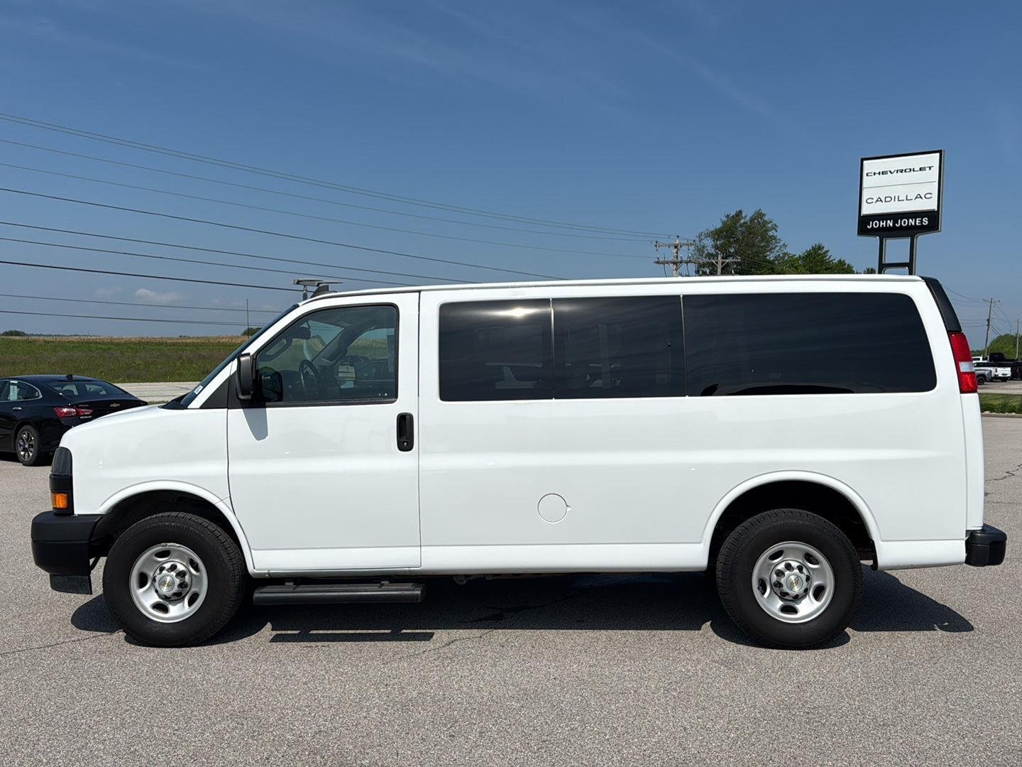Used 2023 Summit White Chevrolet 1LS image 6