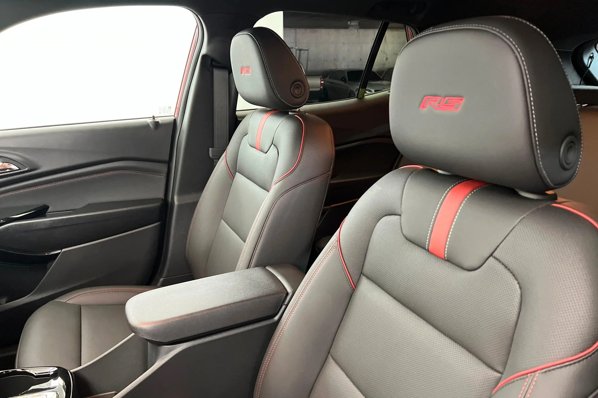 2026 Chevrolet Trax RS - Photo 16
